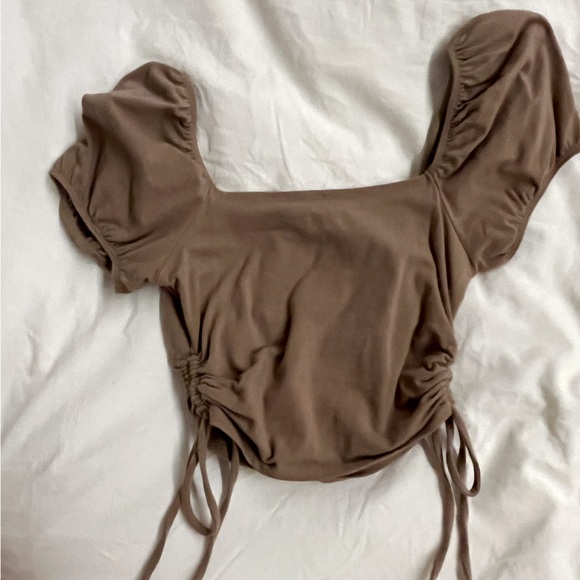 hollister brown puffy sleeve top - Picture 4 of 4